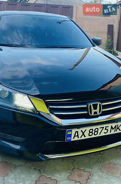 Седан Honda Accord 2014 в Харькове