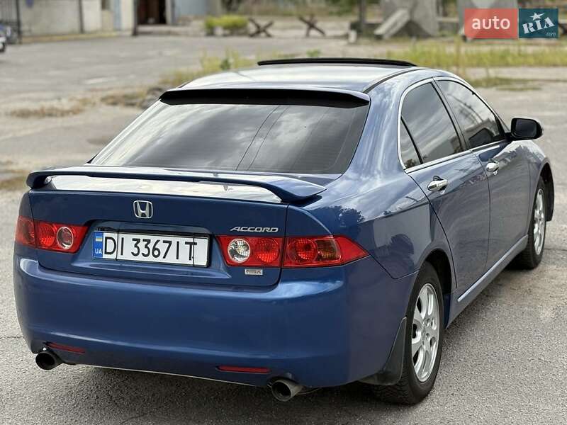 Седан Honda Accord 2003 в Кременчуге
