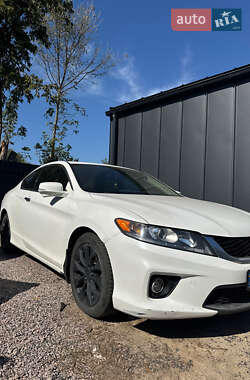 Купе Honda Accord 2015 в Киеве