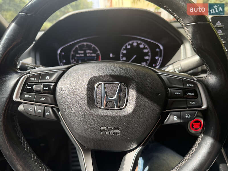 Седан Honda Accord 2018 в Запоріжжі