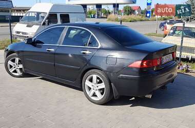 Седан Honda Accord 2003 в 