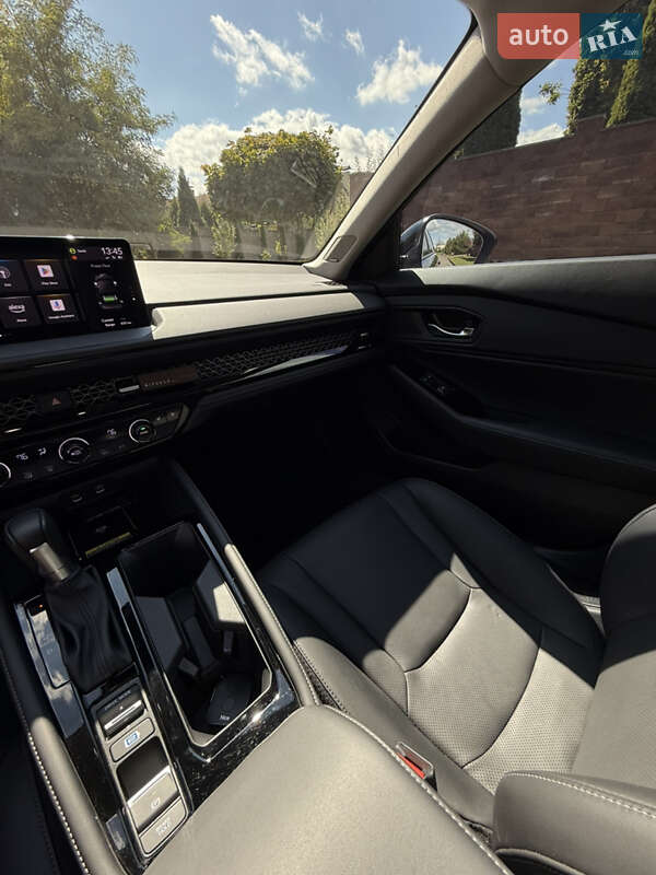 Седан Honda Accord 2024 в Ровно