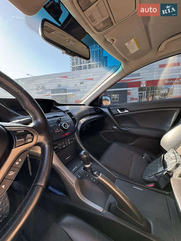 Седан Honda Accord 2008 в Львові