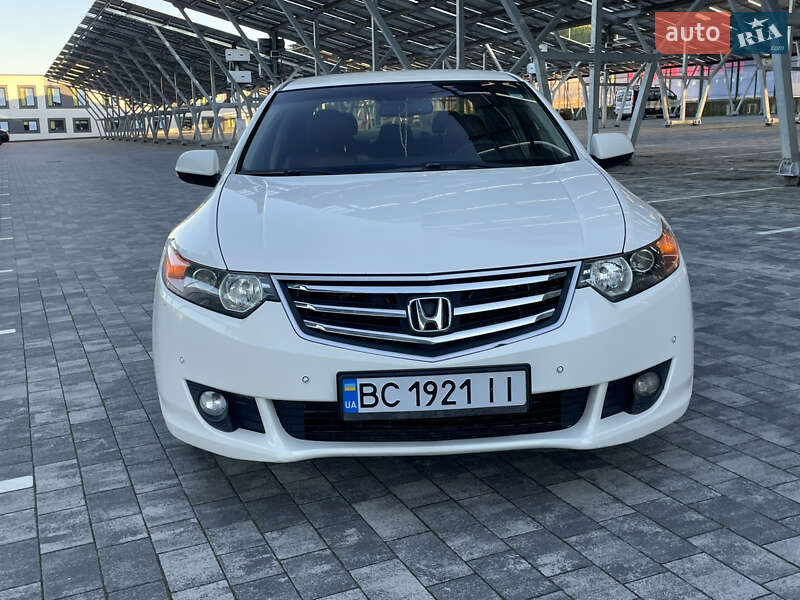 Седан Honda Accord 2008 в Львове