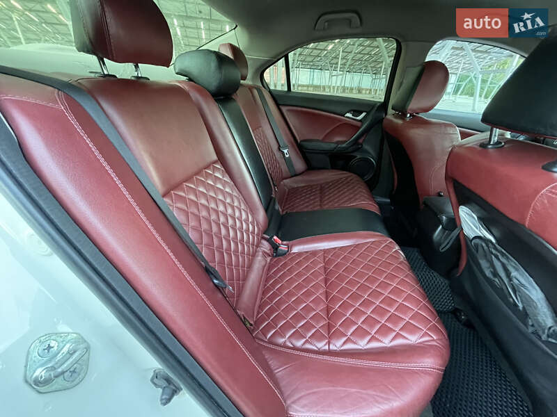 Седан Honda Accord 2008 в Львове
