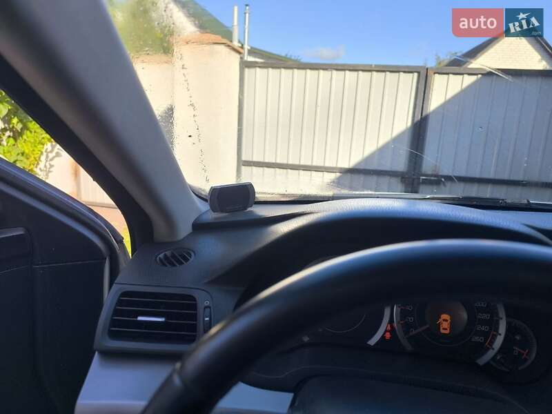 Седан Honda Accord 2010 в Киеве