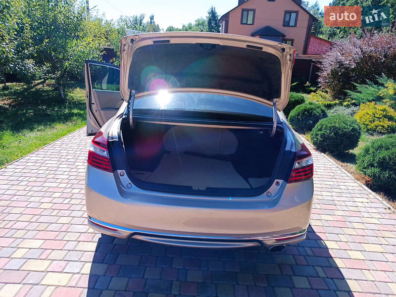 Седан Honda Accord 2017 в Шепетівці