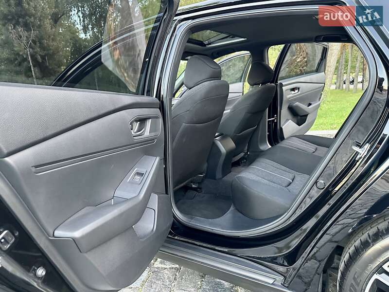 Седан Honda Accord 2023 в Киеве
