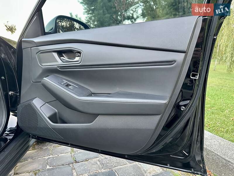 Седан Honda Accord 2023 в Киеве