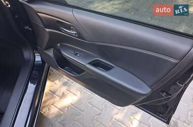 Седан Honda Accord 2015 в 