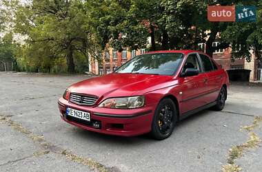Седан Honda Accord 1999 в 