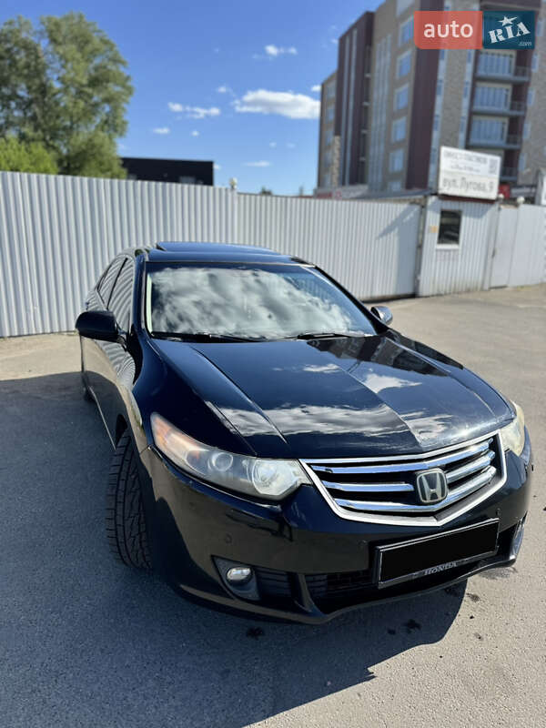 Седан Honda Accord 2008 в Киеве