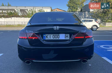 Седан Honda Accord 2013 в 