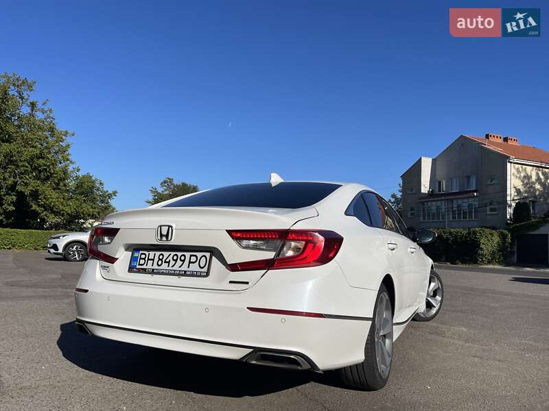 Седан Honda Accord 2018 в Одессе
