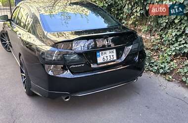 Седан Honda Accord 2015 в Одессе