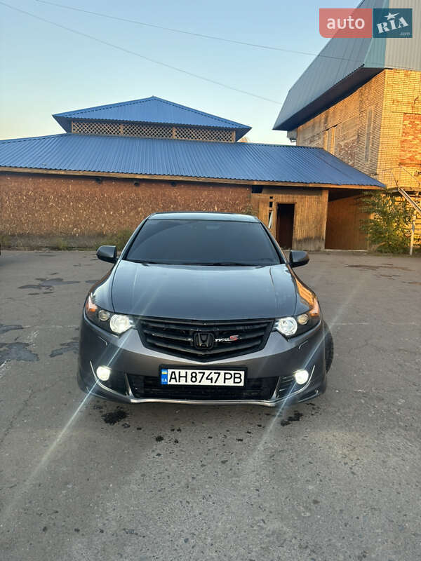 Седан Honda Accord 2008 в Славянске