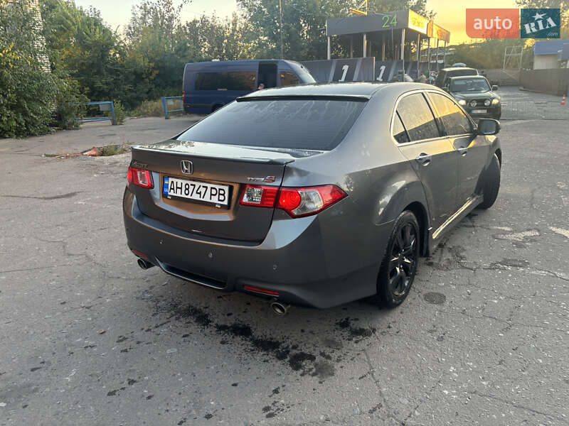 Седан Honda Accord 2008 в Славянске