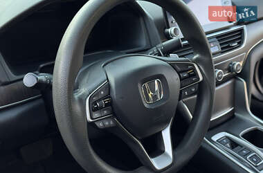 Седан Honda Accord 2020 в 