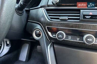 Седан Honda Accord 2020 в 
