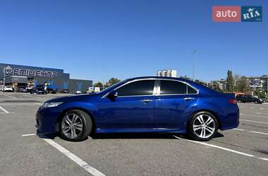 Седан Honda Accord 2012 в Києві