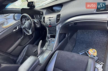 Седан Honda Accord 2011 в 