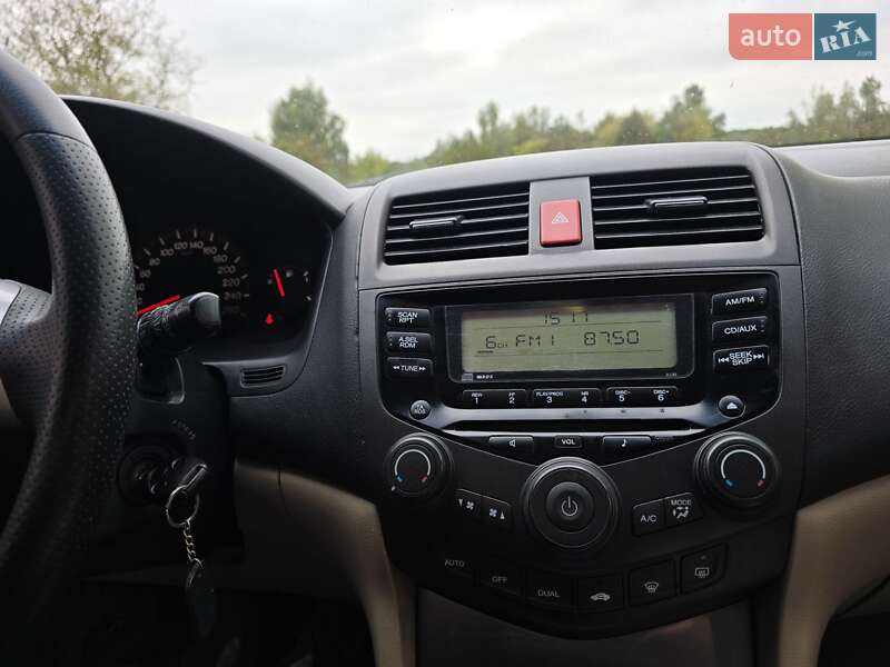Седан Honda Accord 2003 в Львове