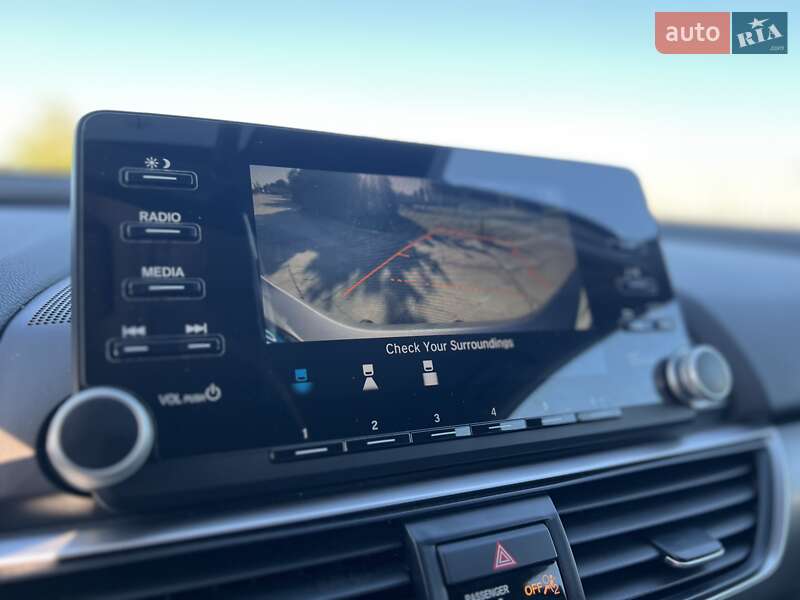 Седан Honda Accord 2019 в Дніпрі