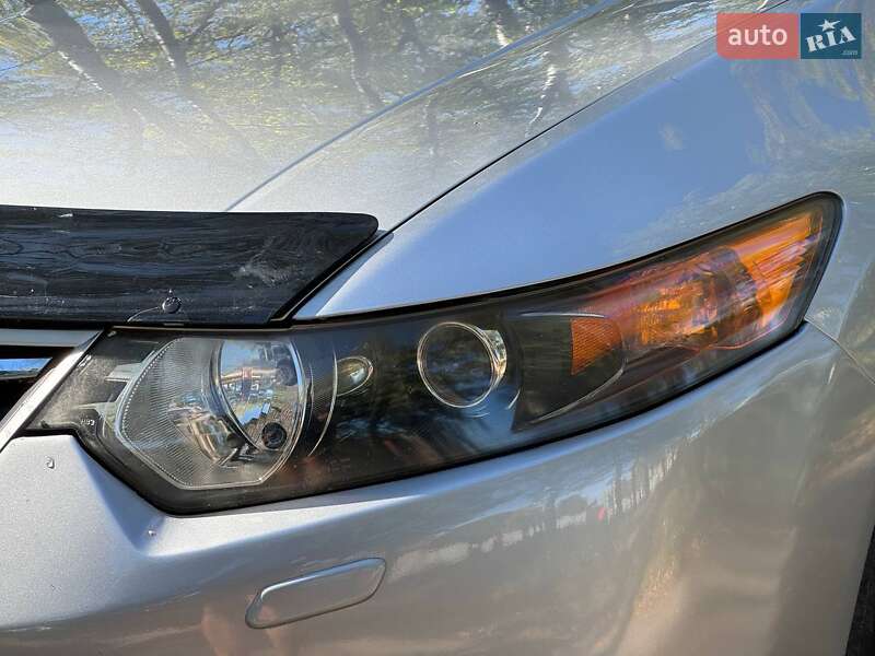 Седан Honda Accord 2011 в Ахтырке