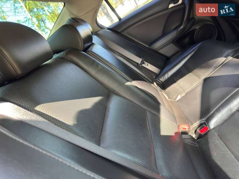 Седан Honda Accord 2011 в Ахтырке