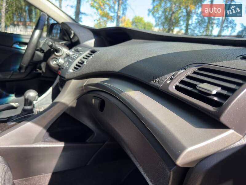 Седан Honda Accord 2011 в Ахтырке