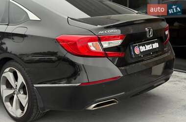 Седан Honda Accord 2018 в 