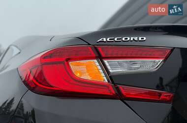 Седан Honda Accord 2018 в 