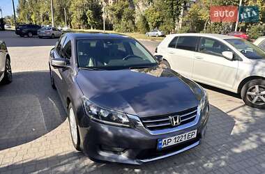 Седан Honda Accord 2015 в Запорожье