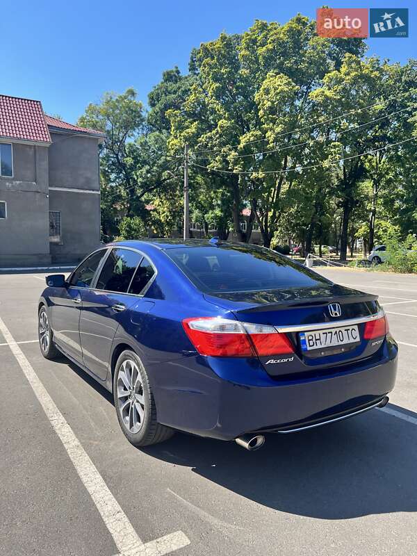 Седан Honda Accord 2014 в Одесі