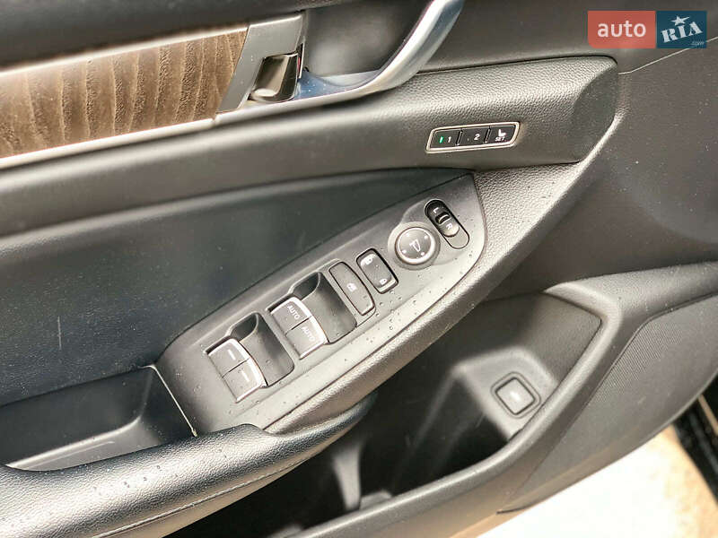 Седан Honda Accord 2018 в Вінниці