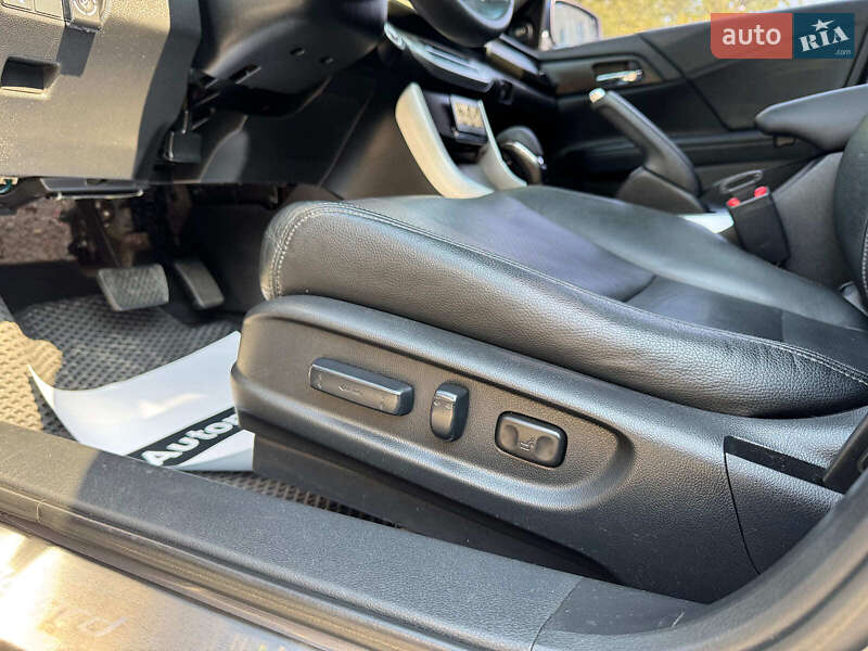 Седан Honda Accord 2013 в Запоріжжі