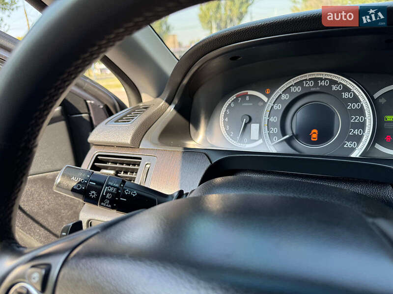 Седан Honda Accord 2013 в Запоріжжі