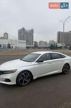 Седан Honda Accord 2022 в 