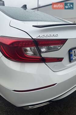 Седан Honda Accord 2022 в 
