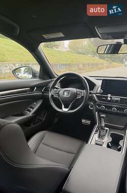 Седан Honda Accord 2022 в 