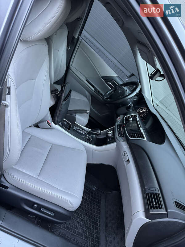 Седан Honda Accord 2014 в Киеве фото 6 Седан Honda Accord 2014 в Киеве
