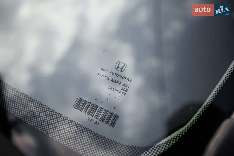 Седан Honda Accord 2016 в Чернівцях