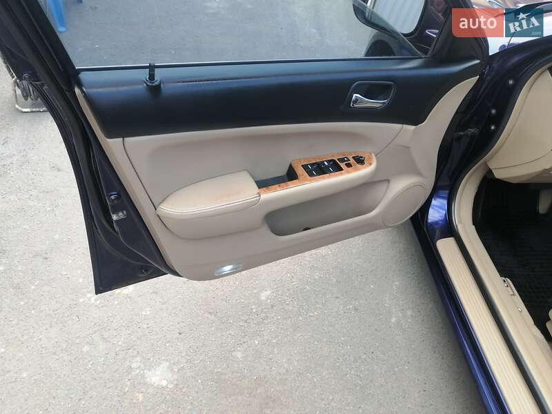 Седан Honda Accord 2005 в Білій Церкві