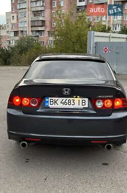 Седан Honda Accord 2006 в 