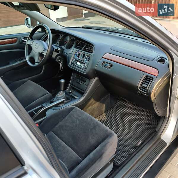 Седан Honda Accord 2002 в Житомирі