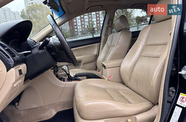 Седан Honda Accord 2005 в 