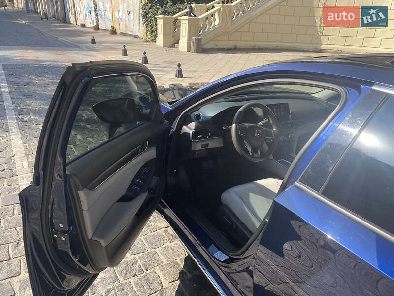 Седан Honda Accord 2019 в Одесі