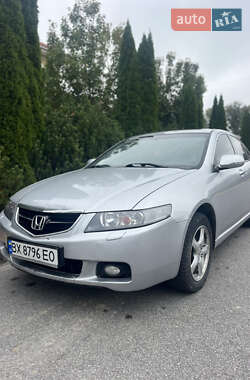Седан Honda Accord 2005 в Виннице