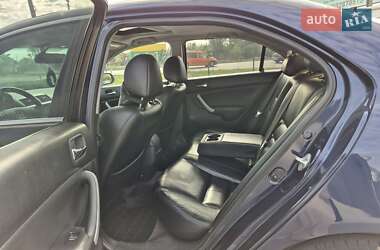 Седан Honda Accord 2004 в 