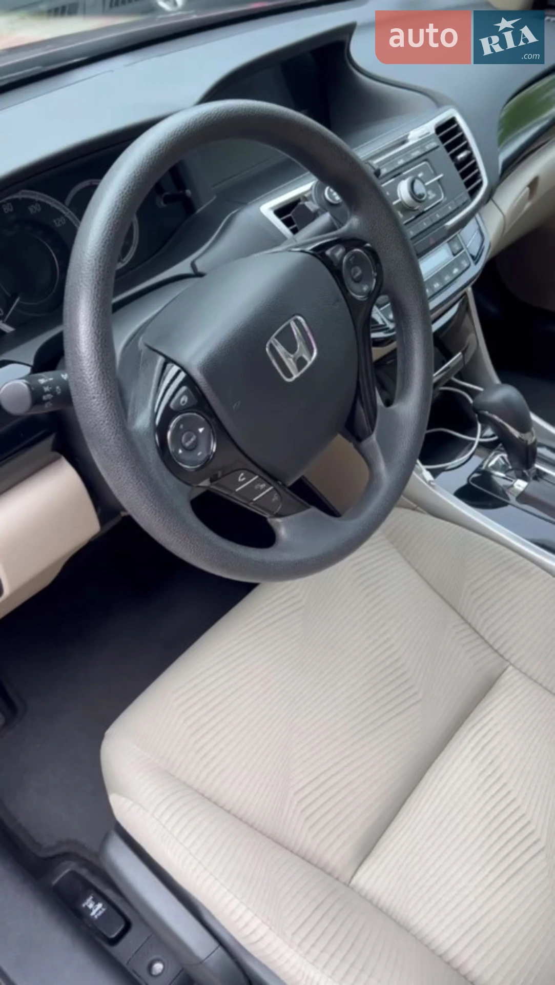 2017 Honda Accord - мініатюра 9